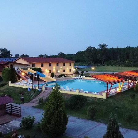 Ligetalja Termal Hotel Peneszlek Экстерьер фото