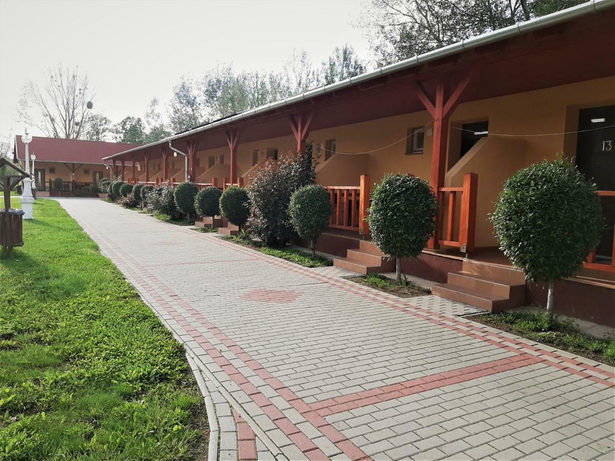 Ligetalja Termal Hotel Peneszlek Экстерьер фото